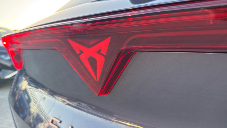 CUPRA Formentor 1.5 eTSI 150 V2 5dr DSG Petrol Estate